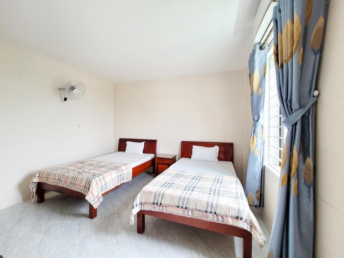 Phu Quy Hotel Ha Tinh Bagian luar foto