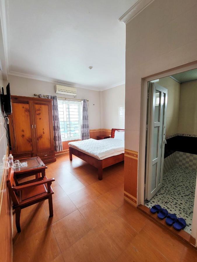 Phu Quy Hotel Ha Tinh Bagian luar foto